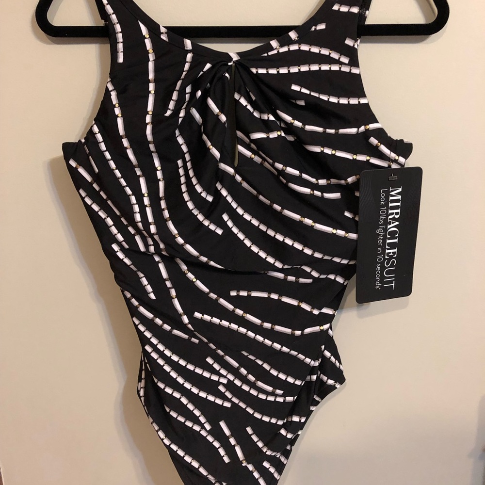 MiracleSuit Chain Reaction Sprite One-Piece Swim